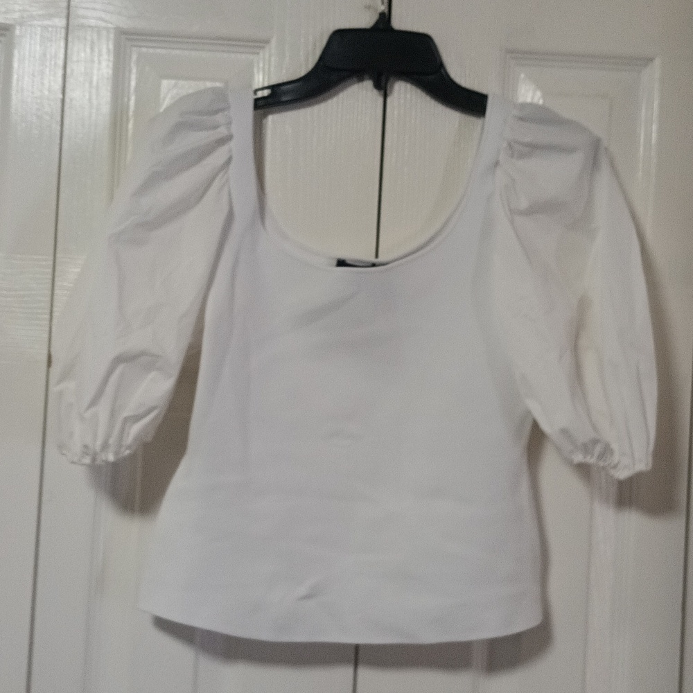 Theory White Glossed Stretch Scoop Neck Top - Picture 5 of 10